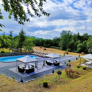  Vakantieboerderij Borgo Biaia